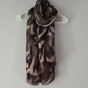 Camouflage Scarf